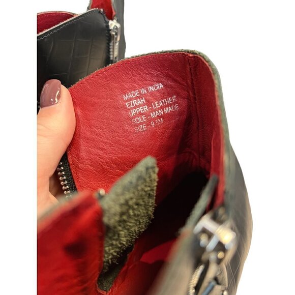 Matisse Ezrah Black Leather Ankle Bootie - Picture 10 of 14